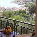 فيلة Garden